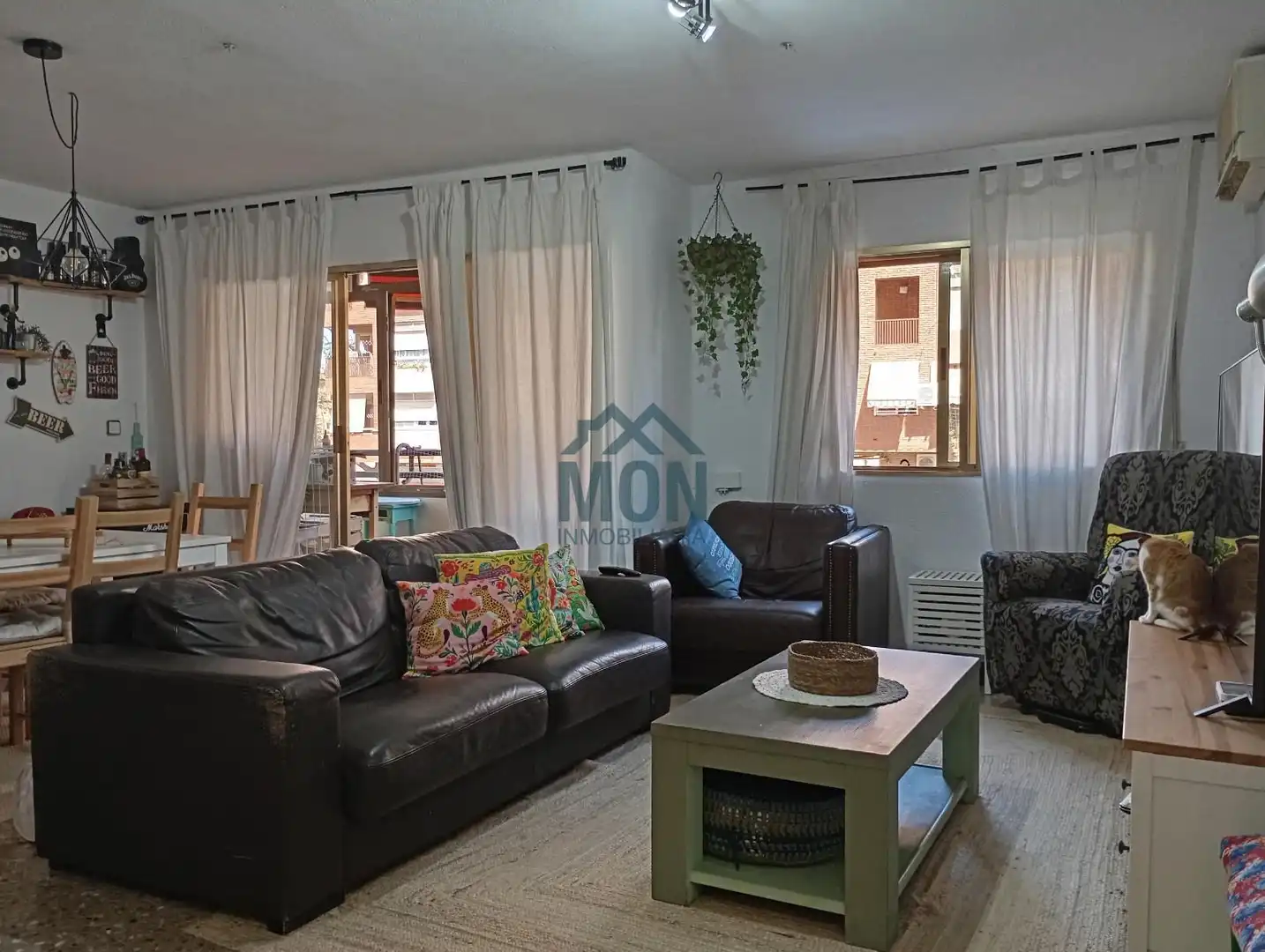Piso en venta en Les Tendetes - Avenida Burjassot