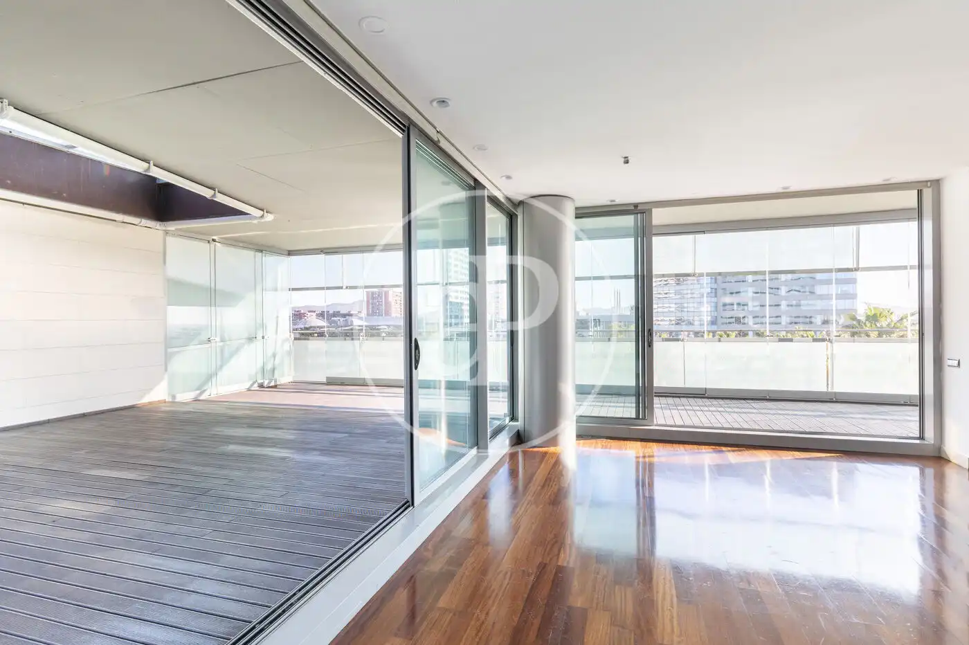 Piso en venta en Barcelona con Aire acondicionado, Calefacción y Terraza