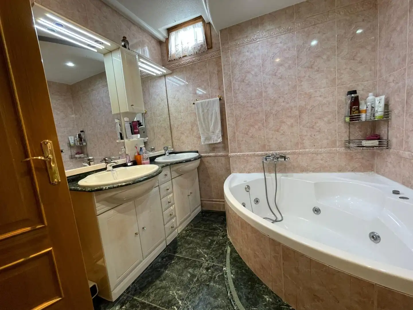 Badezimmer von Wohnung zum Verkauf in Molina de Segura mit Heizung und Terrasse