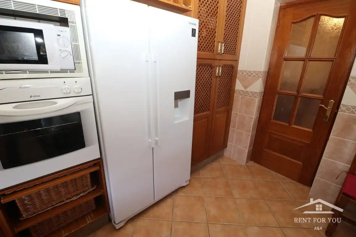 Cocina de Casa o chalet de alquiler en Guaro con Jardín privado, Terraza y Trastero