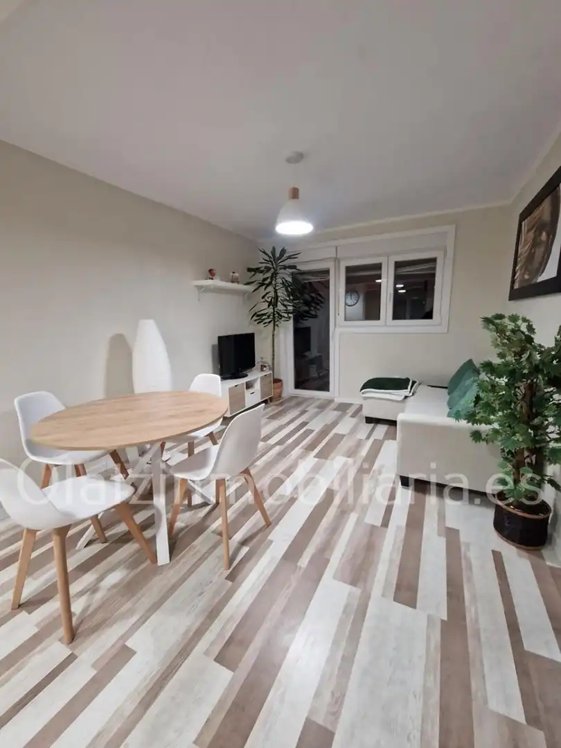 Living room of Flat for sale in Güeñes  with Heating and Terrace