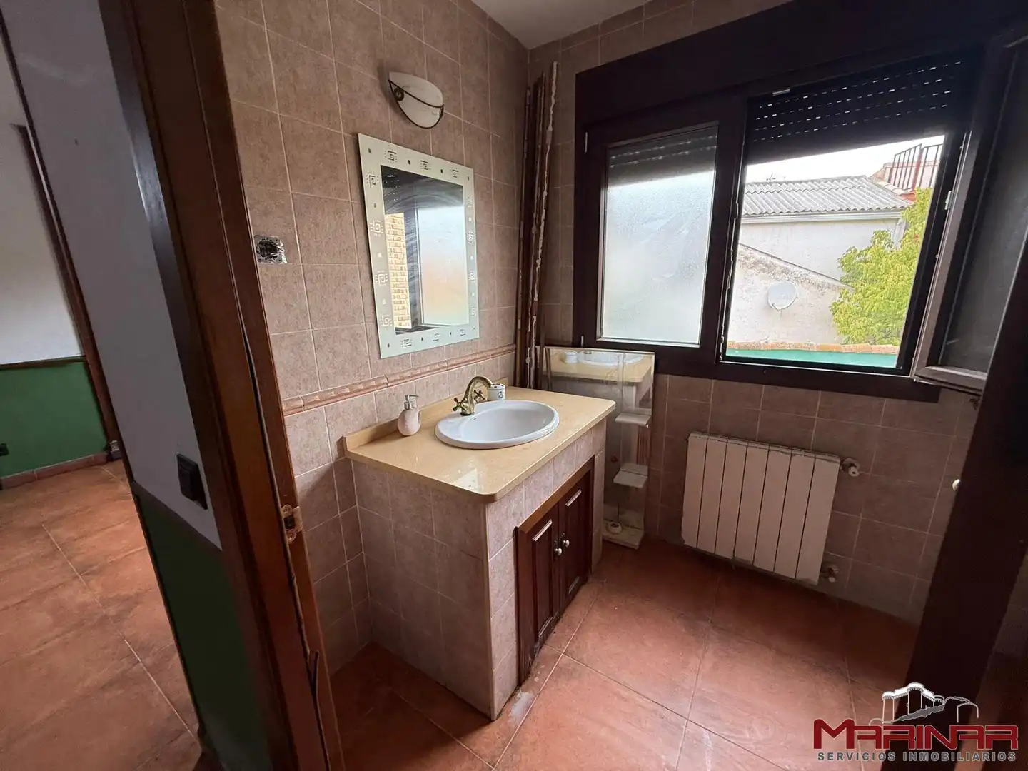 Baño de Casa adosada en venta en Seseña con Aire acondicionado, Calefacción y Trastero