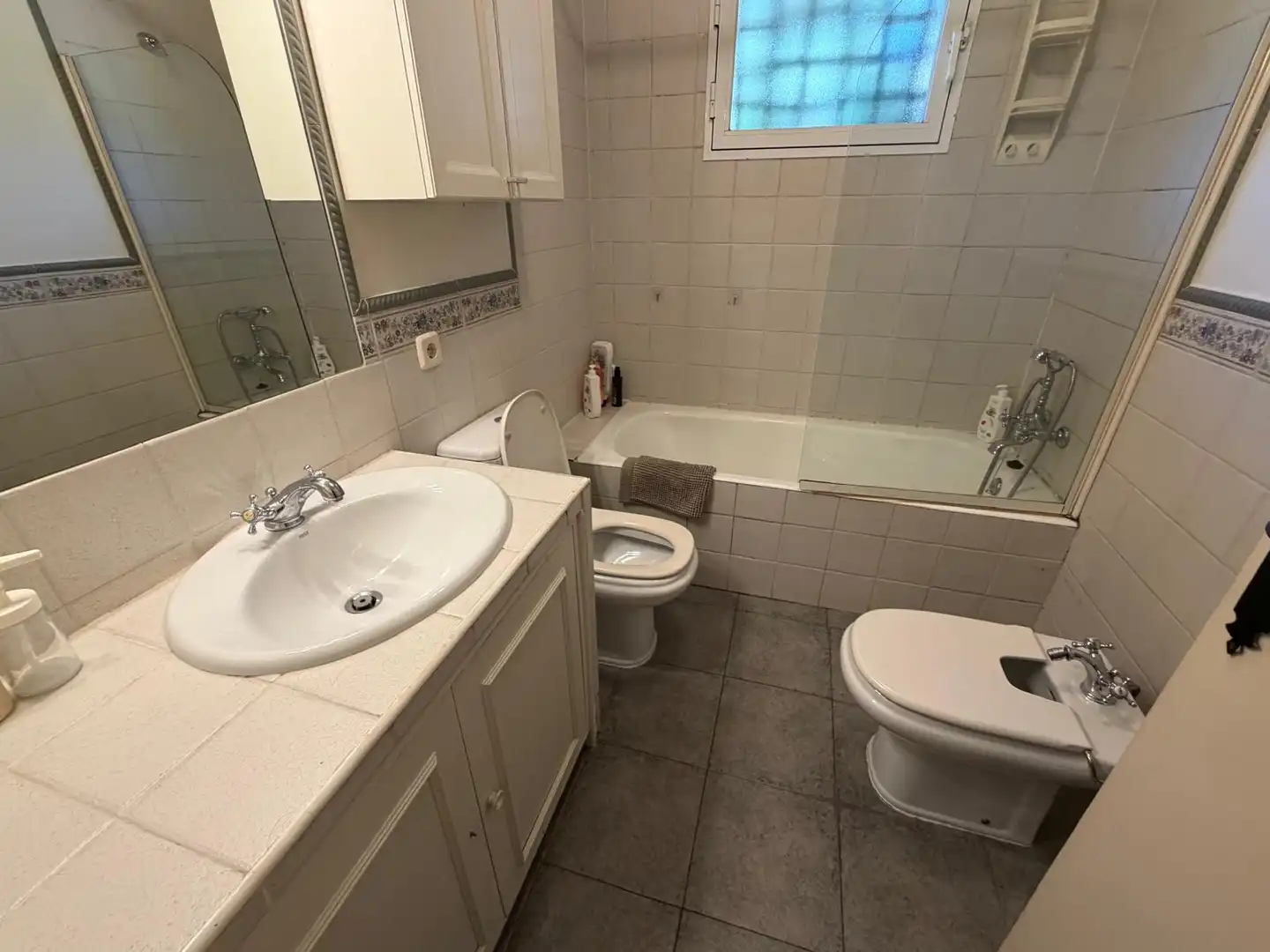Bany de Casa o xalet en venda en Galapagar amb Aire condicionat, Calefacció i Jardí privat