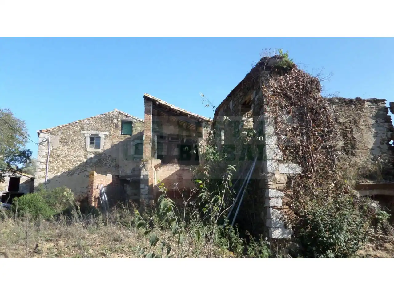 Country house zum Verkauf in Girona