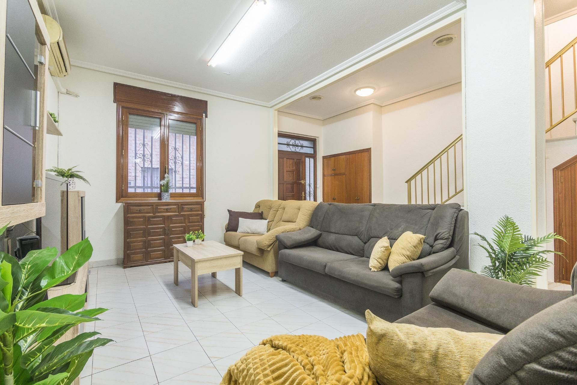 Casa o chalet en venta en Elche / Elx con Aire acondicionado y Balcón