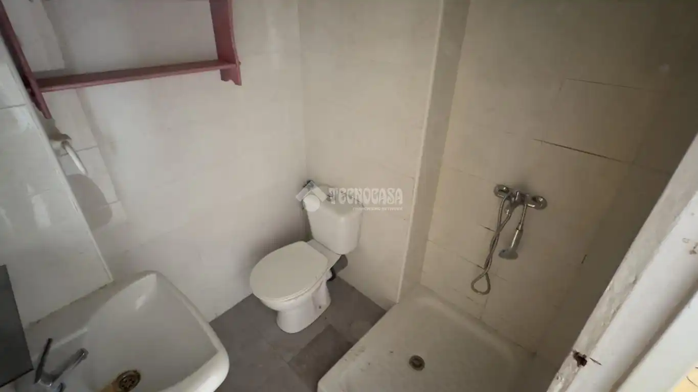 Bathroom of Flat for sale in Málaga