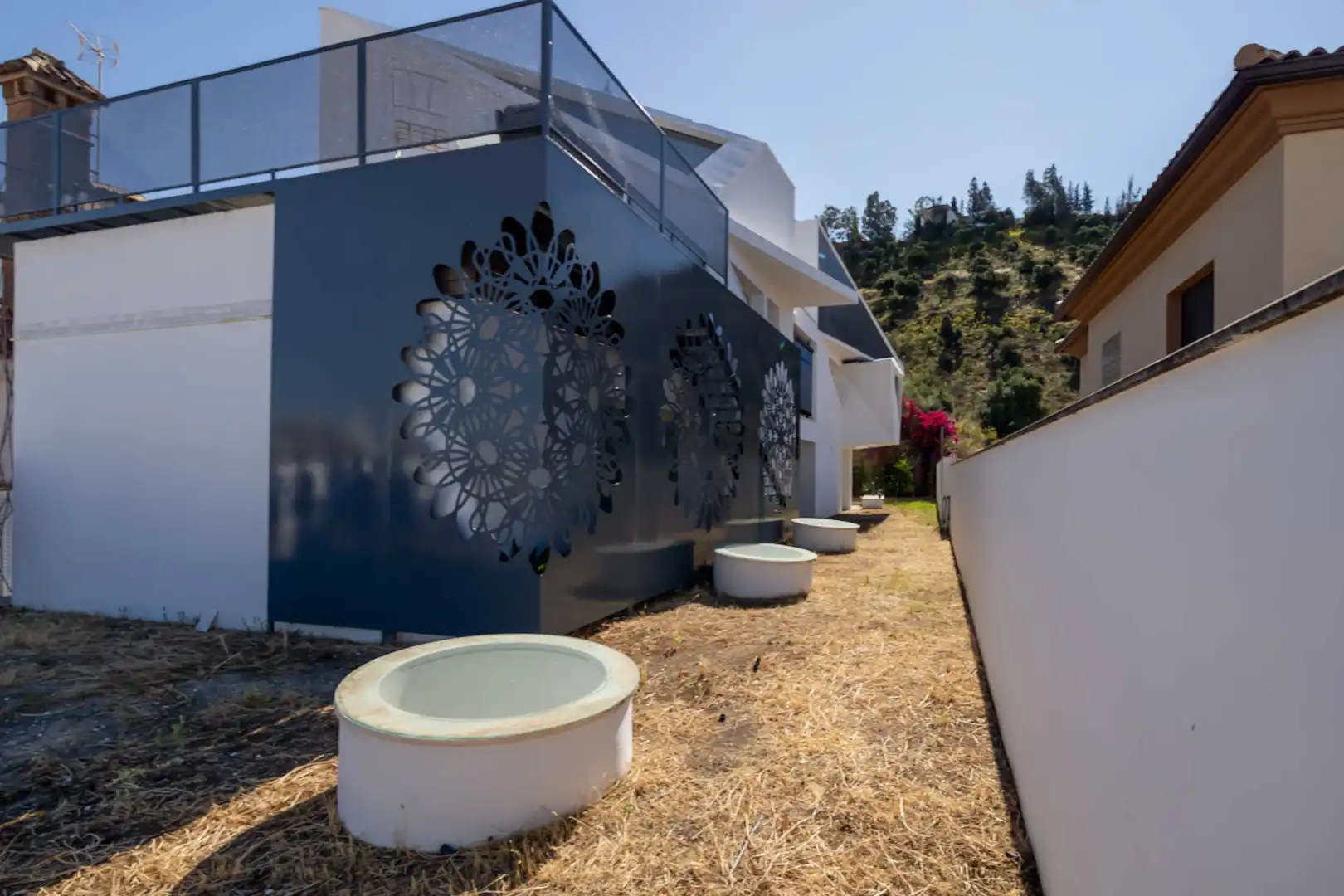 Exterior view of Houses for sale in Málaga  with Air Conditioner, Heating and Private garden