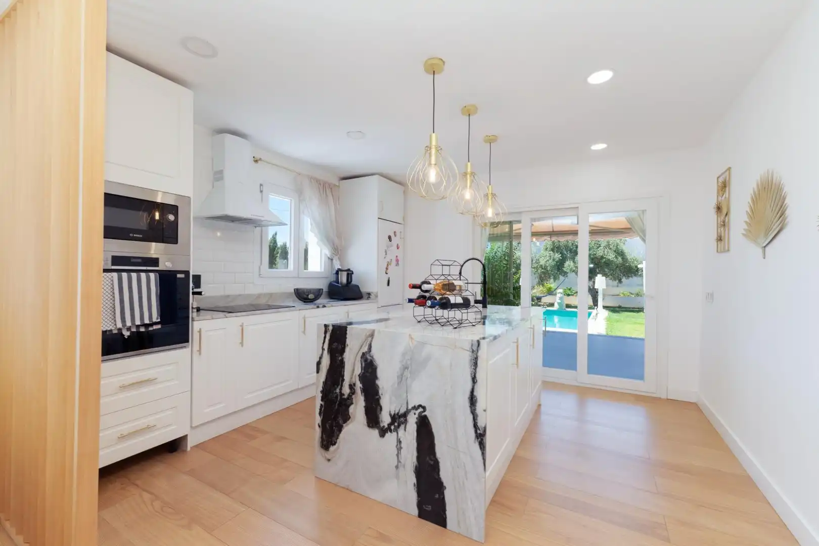 Cocina de Casa o chalet en venta en Málaga con Aire acondicionado, Jardín privado y Terraza