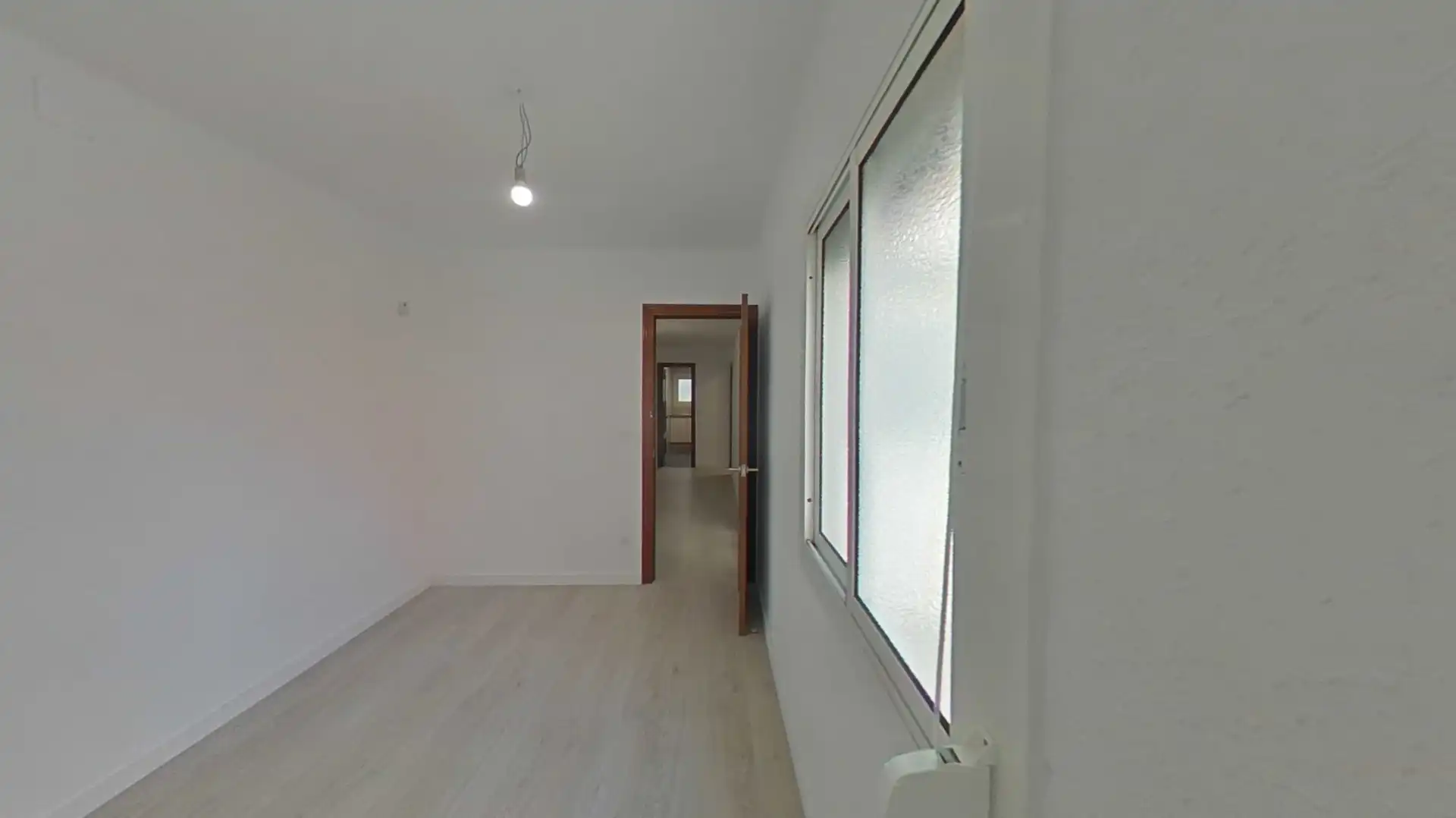 Piso en venta en Badalona con Parquet y Horno