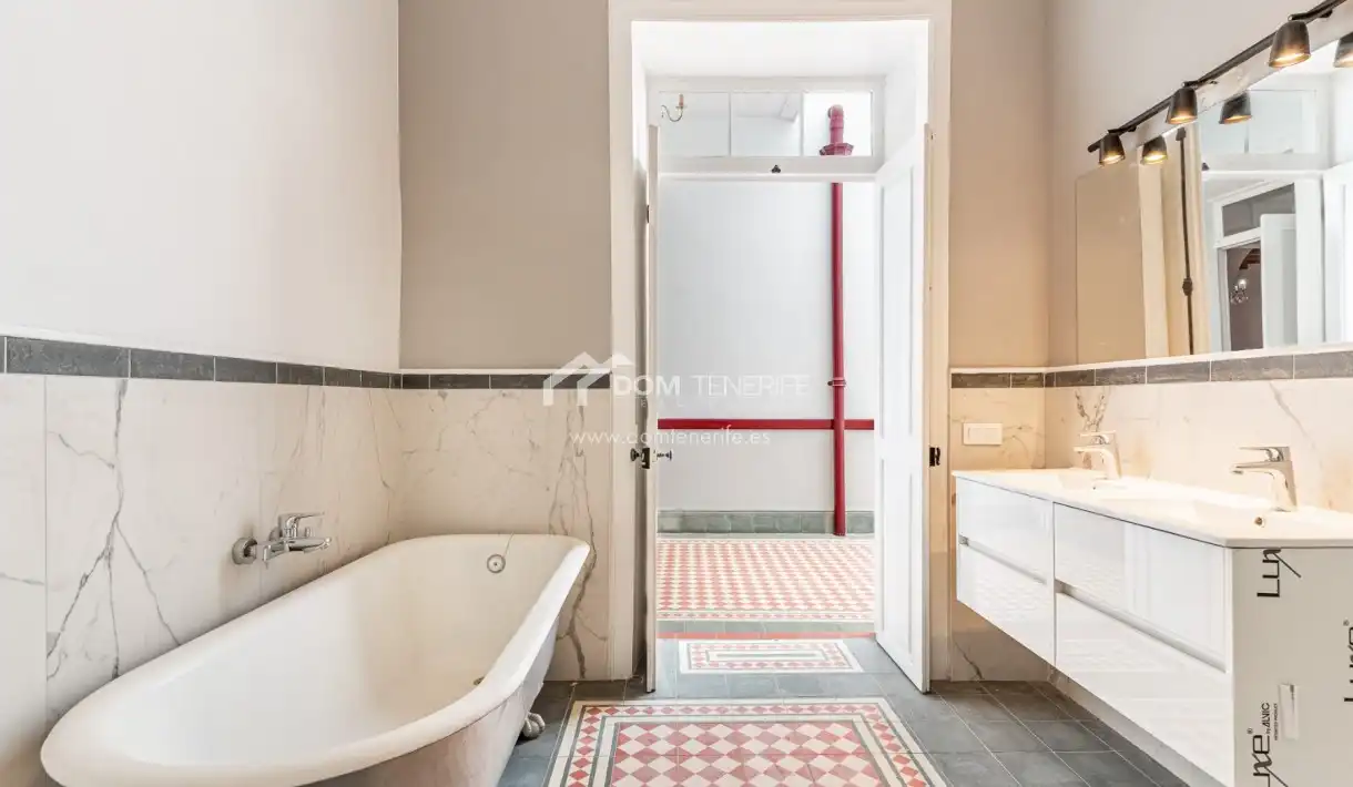 Baño de Casa o chalet en venta en San Miguel de Abona con Terraza, Trastero y Horno
