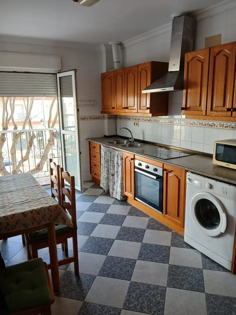 Cuina de Dúplex en venda en Conil de la Frontera amb Aire condicionat, Calefacció i Terrassa