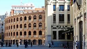Exterior view of Building for sale in  Valencia Capital