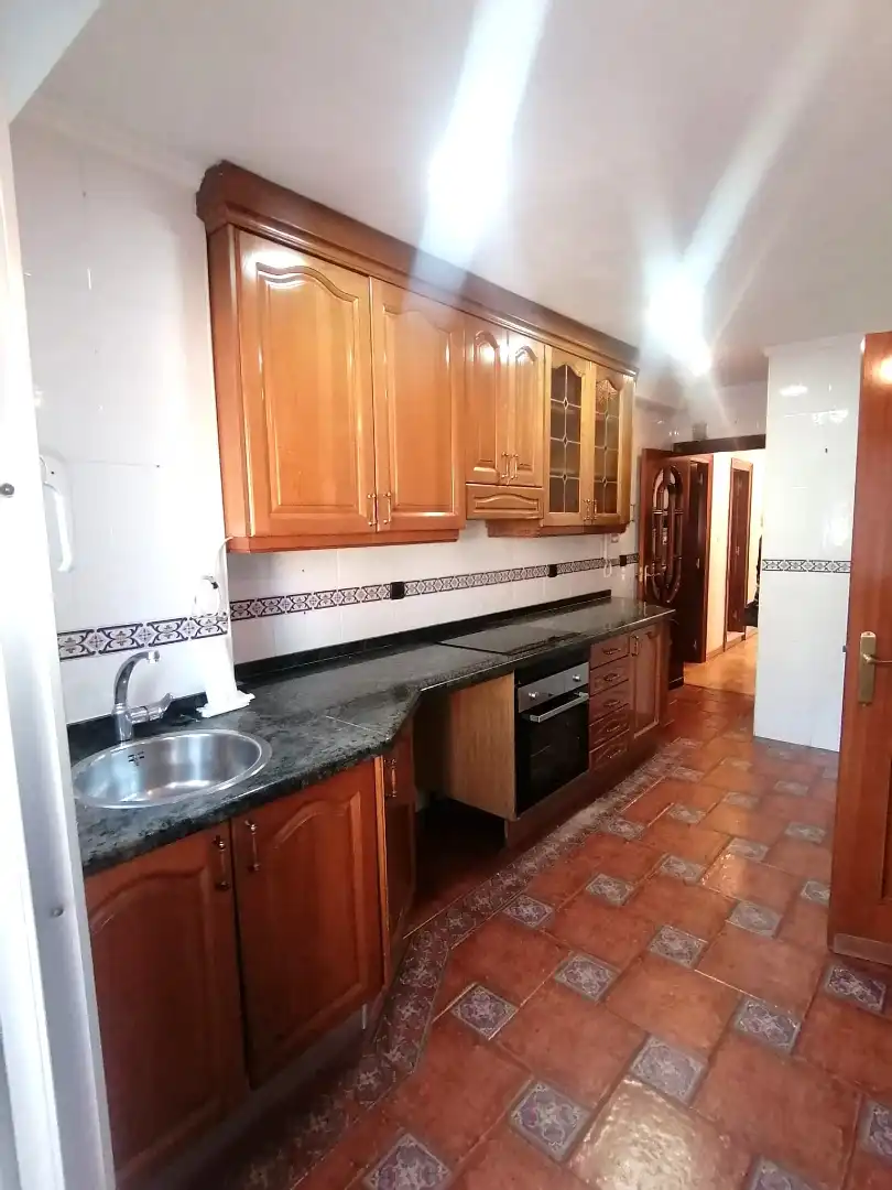 Küche von Wohnung zur Miete in Gijón  mit Heizung, Parkett und Terrasse