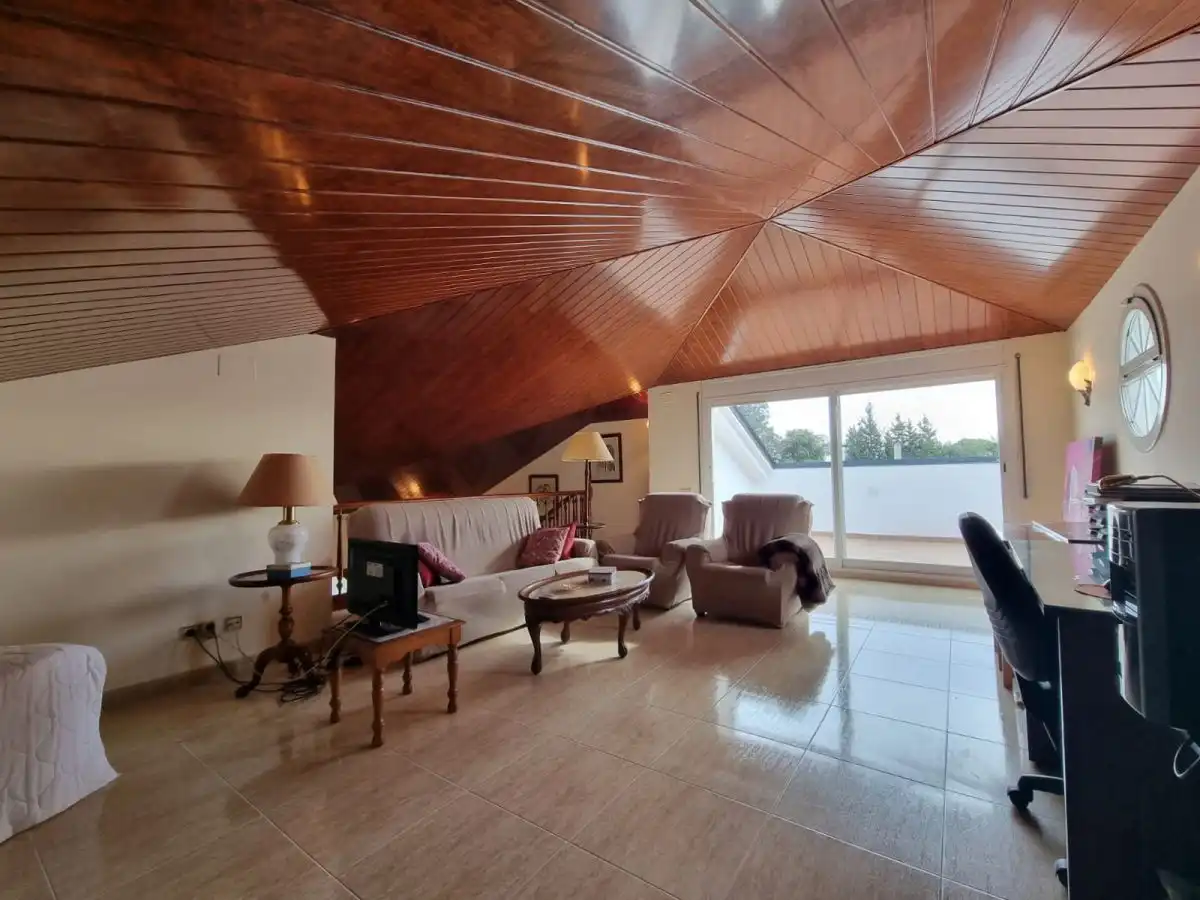 Sala d'estar de Casa o xalet en venda en Caldes de Montbui amb Aire condicionat, Calefacció i Terrassa