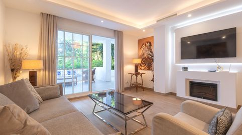 ELEGANTE APARTAMENTO DE 2 DORMITORIOS EN PUENTE ROMANO CON TERRAZA PRIVADA, imatge 4