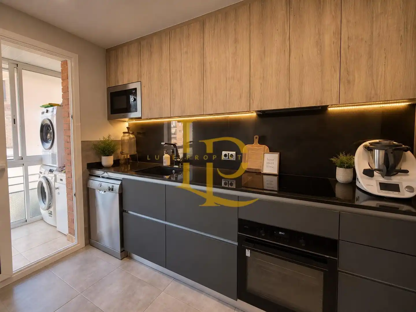 Cocina de Casa o chalet en venta en Rubí con Aire acondicionado, Calefacción y Terraza