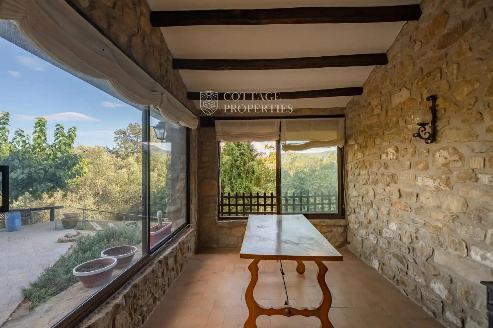 Terraza de Finca rústica en venta en Sant Miquel de Campmajor con Calefacción y Piscina