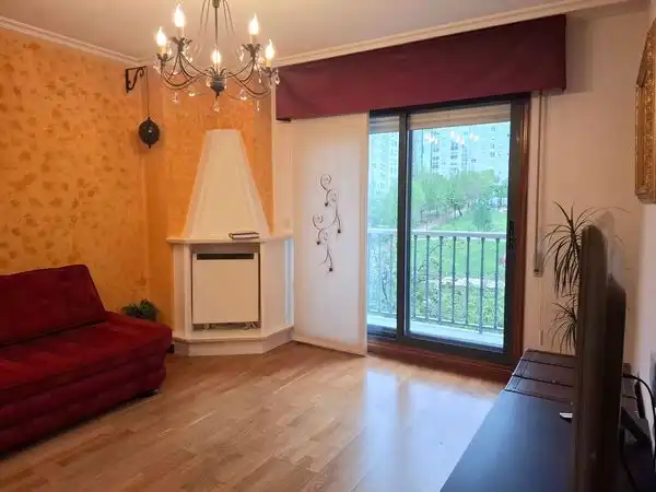 Dormitori de Apartament per a compartir en Vigo  amb Calefacció, Parquet i Traster
