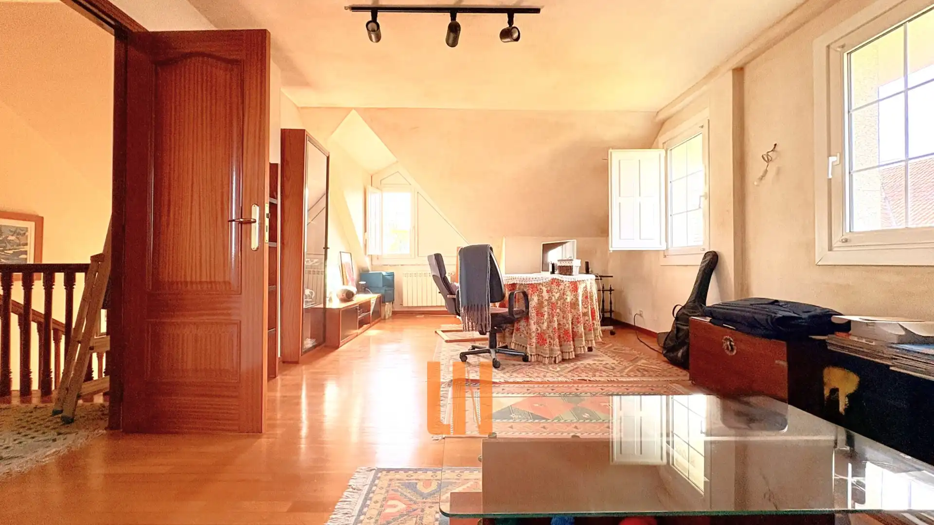 Casa o xalet en venda en A Coruña Capital  amb Calefacció, Parquet i Terrassa