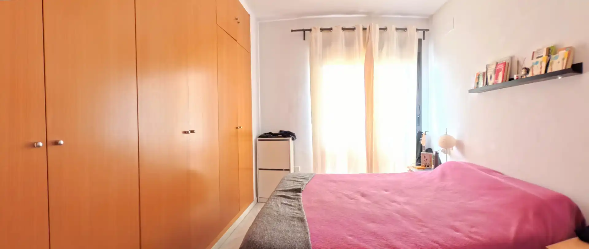 Habitación de Piso en venta en Mairena del Aljarafe con Aire acondicionado, Calefacción y Jardín privado
