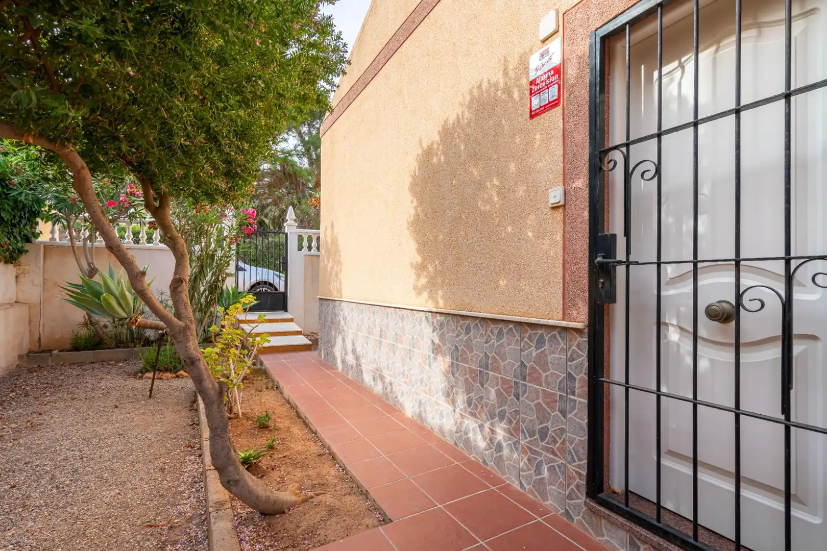 Garden of Houses for sale in Roquetas de Mar