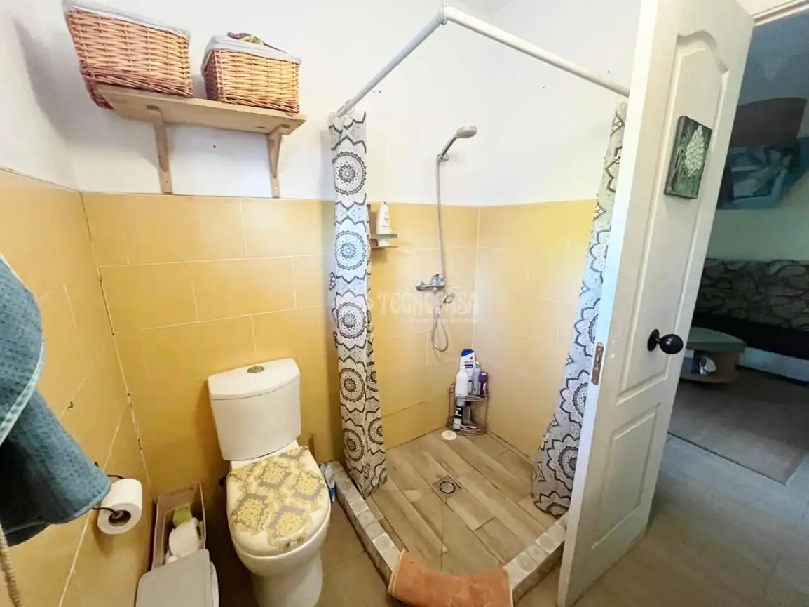 Baño de Finca rústica en venta en Pilas con Aire acondicionado y Calefacción