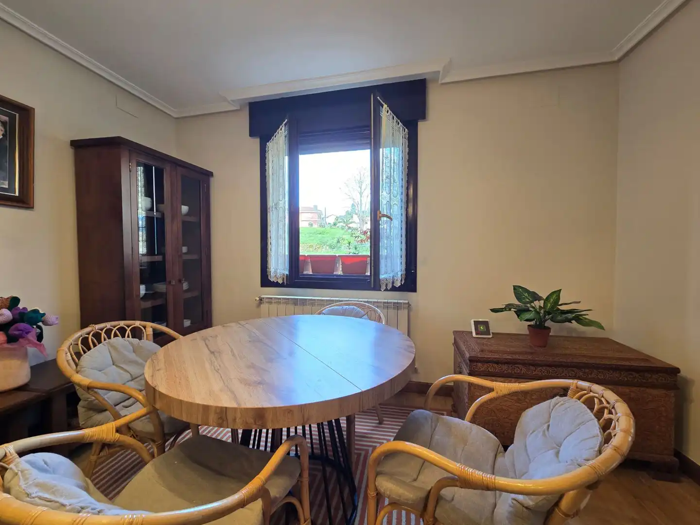Comedor de Piso en venta en Llanes con Calefacción, Terraza y Trastero