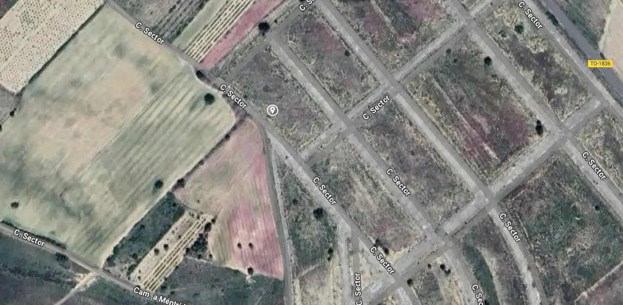 Residential land for sale in Calle Sector 50