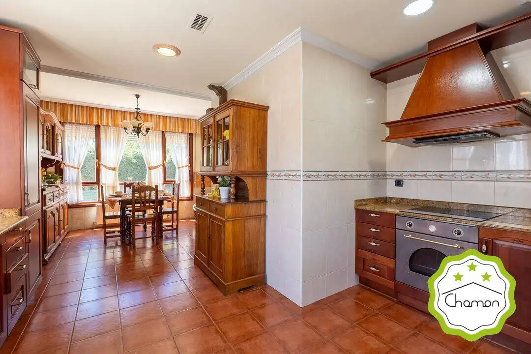 Cuina de Casa o xalet en venda en Zeberio amb Calefacció, Jardí privat i Traster