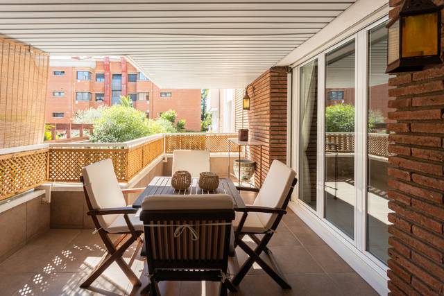 Piso en Venta en Carrer de Calatrava en Les Tres Torres