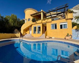 Vista exterior de Casa o xalet de lloguer en Altea amb Aire condicionat, Calefacció i Jardí privat