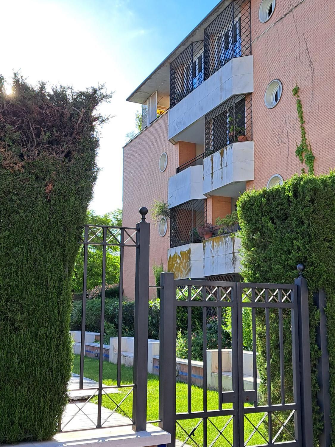 Vista exterior de Pis de lloguer en  Sevilla Capital
