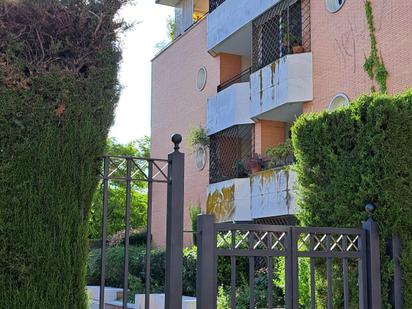 Exterior view of Flat to rent in  Sevilla Capital