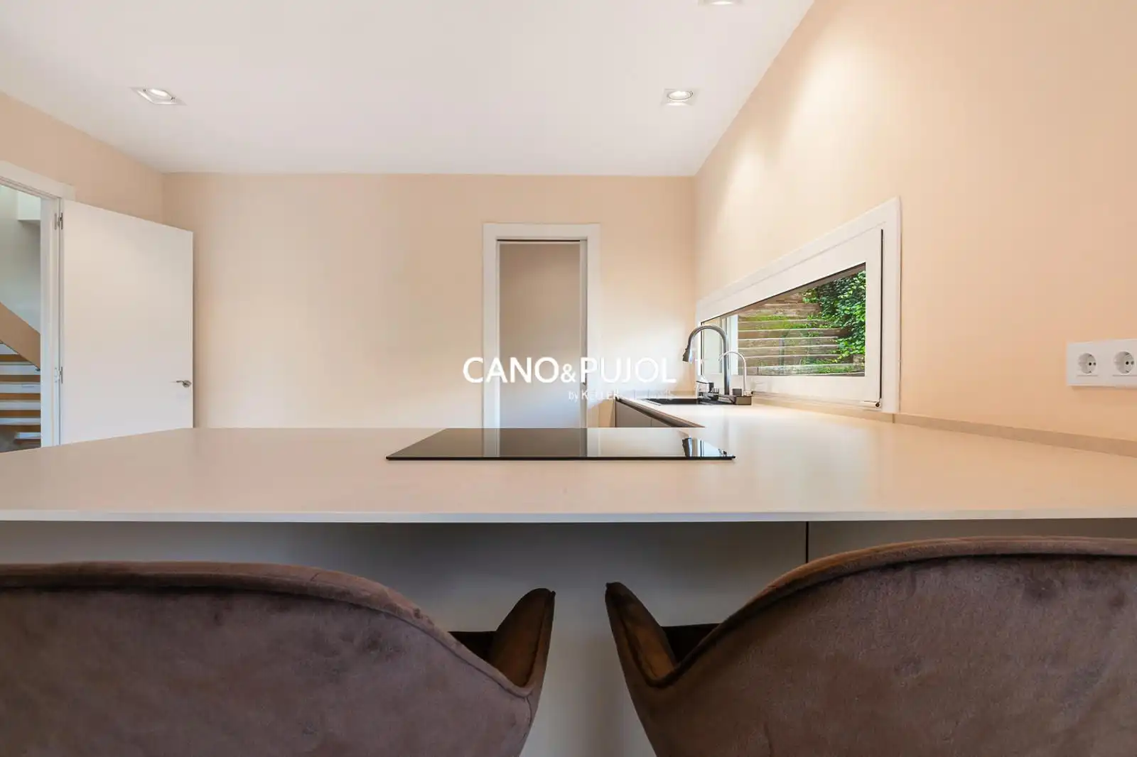Kitchen of Houses for sale in Sant Cugat del Vallès  with Air Conditioner, Terrace and Swimming Pool
