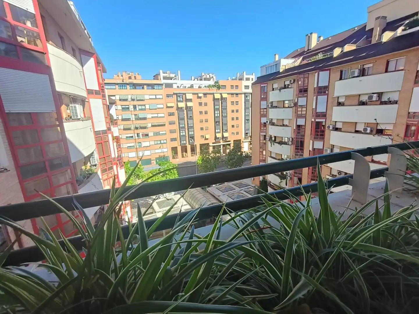 Vista exterior de Pis de lloguer en Madrid amb Calefacció i Traster