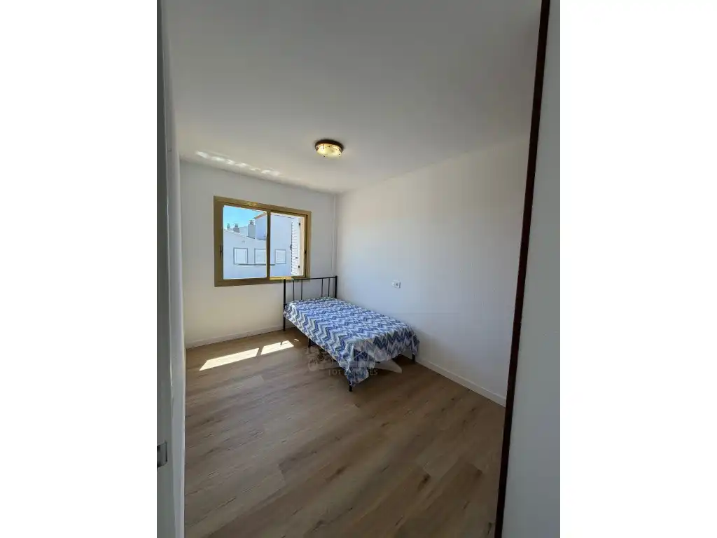 Dormitori de Casa o xalet en venda en Cambrils amb Piscina comunitària