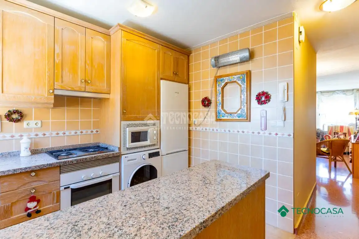 Cocina de Piso en venta en Roquetas de Mar con Aire acondicionado