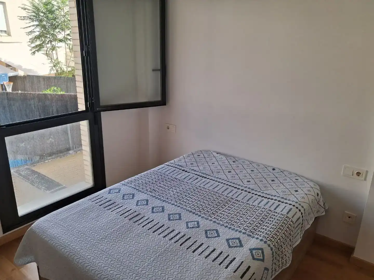 Dormitori de Pis en venda en Tudela amb Aire condicionat i Balcó