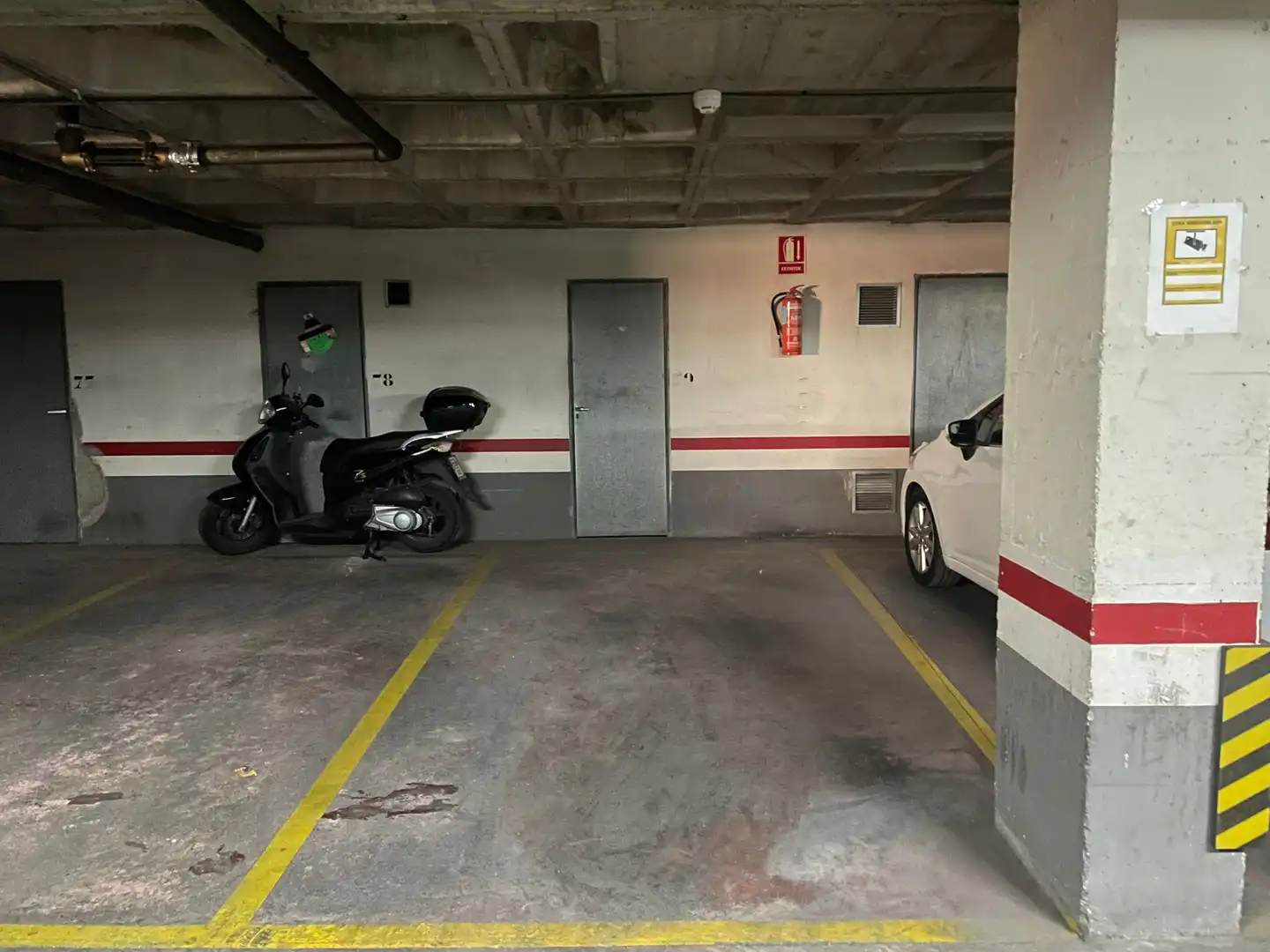 Parking of Flat for sale in Alicante / Alacant  with Air Conditioner, Heating and Terrace
