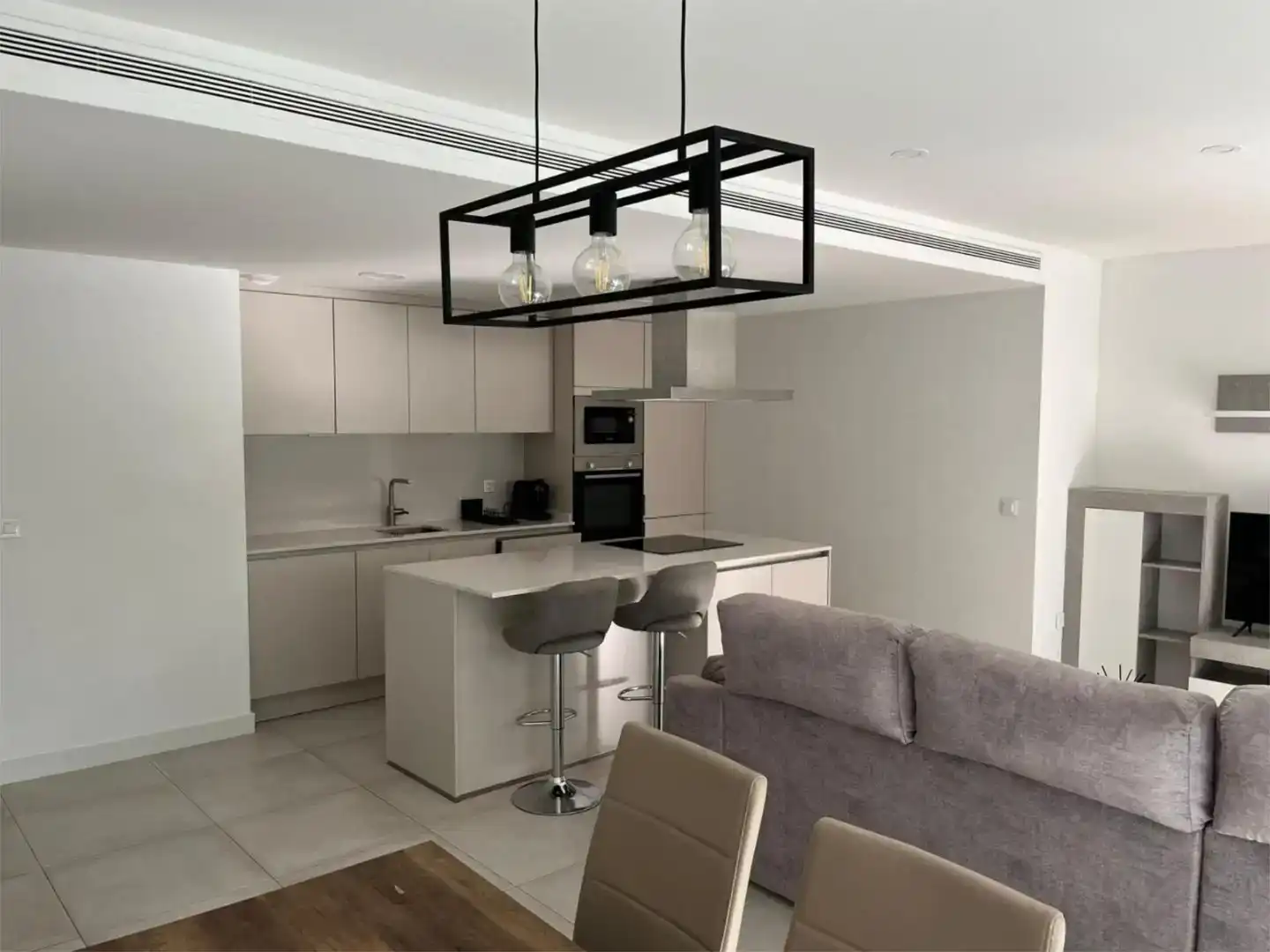 Küche von Wohnung zur Miete in Selwo