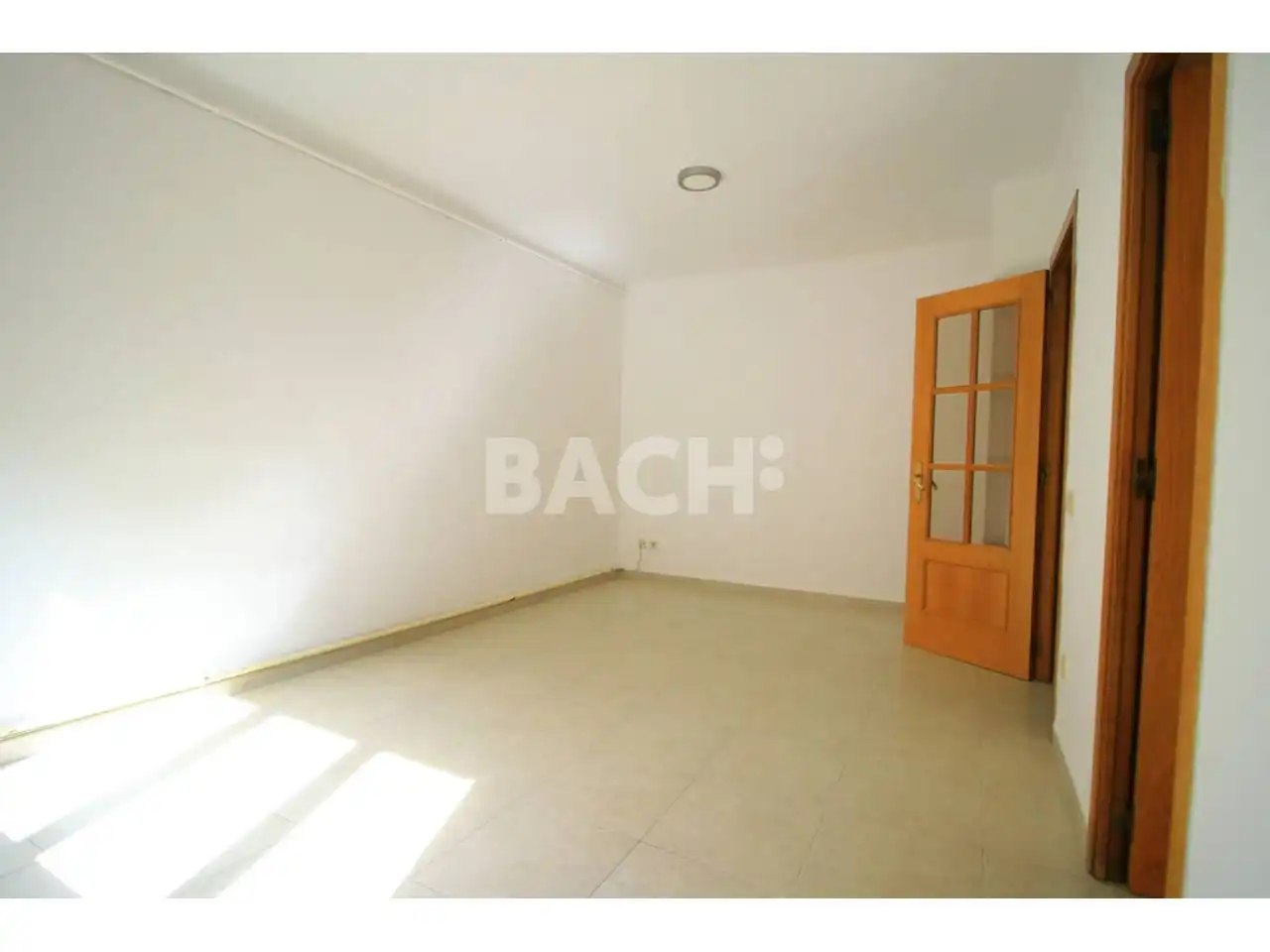 Living room of Flat for sale in Vic  with Heating and Balcony