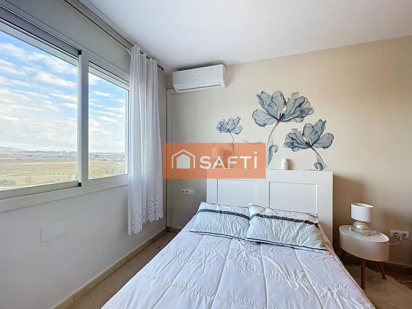 Bedroom of Houses for sale in Pacs del Penedès  with Air Conditioner, Heating and Terrace
