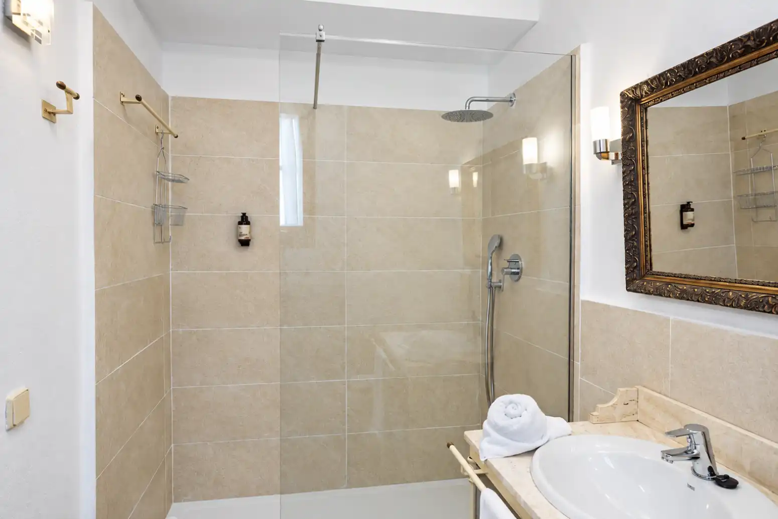 Bathroom of Commercial properties for sale in Estellencs  with Air Conditioner