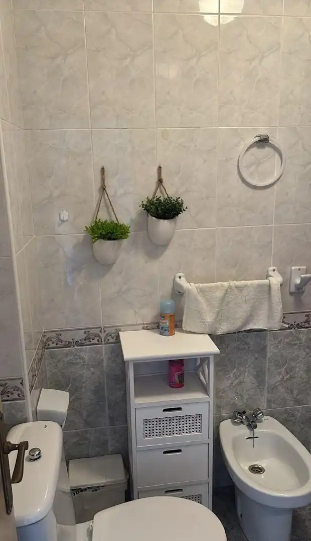 Baño de Piso en venta en Almería con Aire acondicionado y Balcón