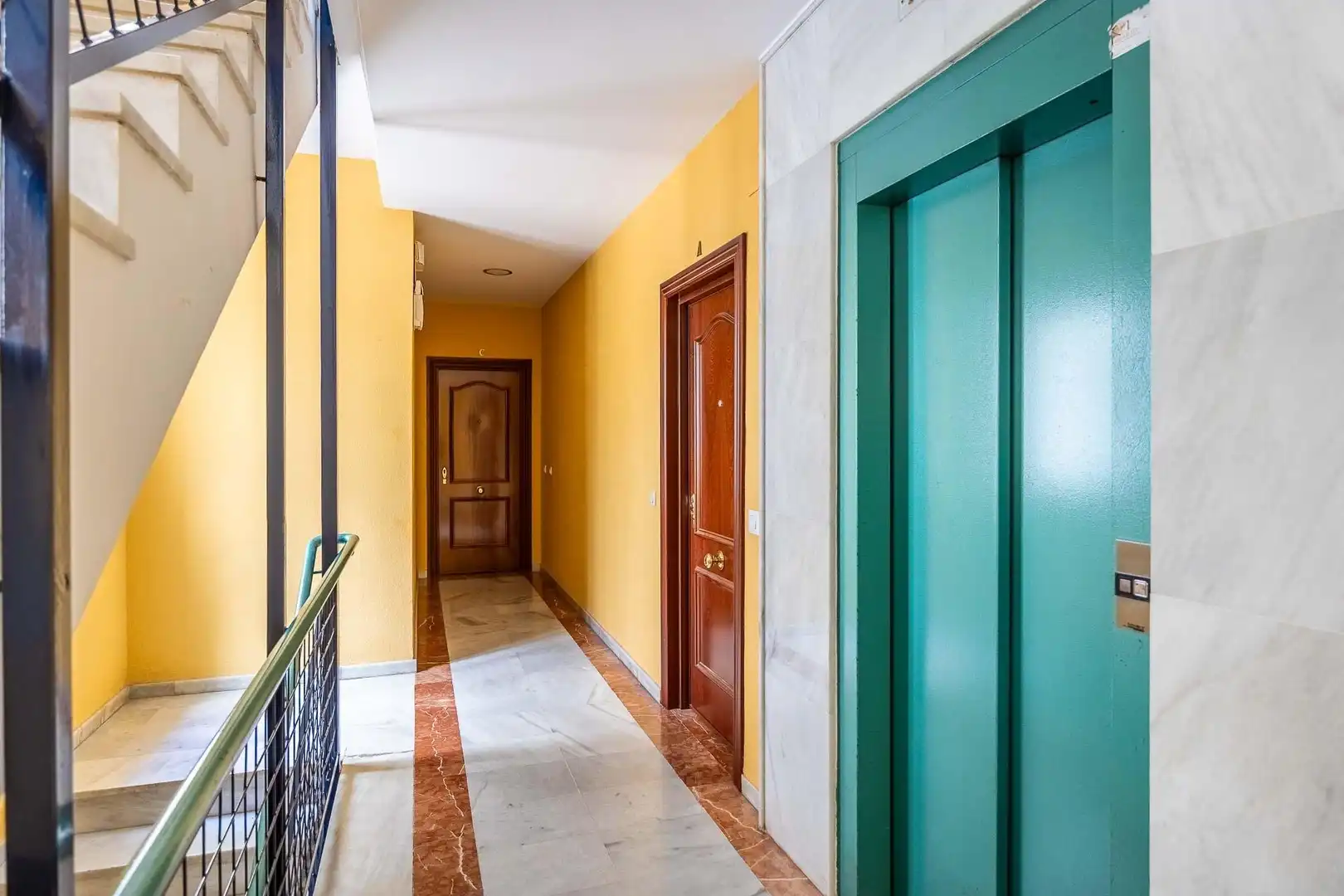 Piso en venta en Alcalá de Guadaira con Aire acondicionado, Terraza y Balcón
