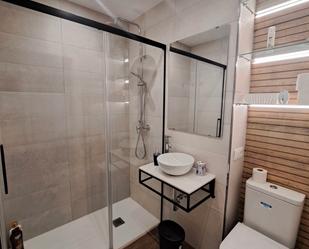 Bathroom of Flat to rent in Sanlúcar de Barrameda  with Air Conditioner, Heating and Furnished