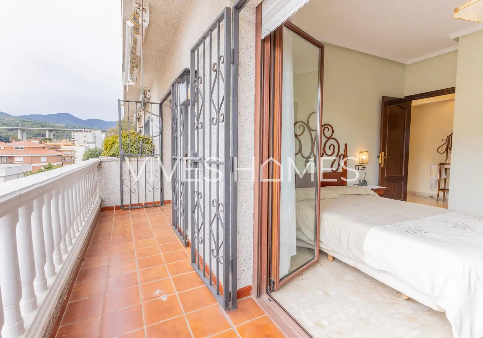 Habitación de Casa adosada en venta en Arenys de Mar con Calefacción, Terraza y Trastero