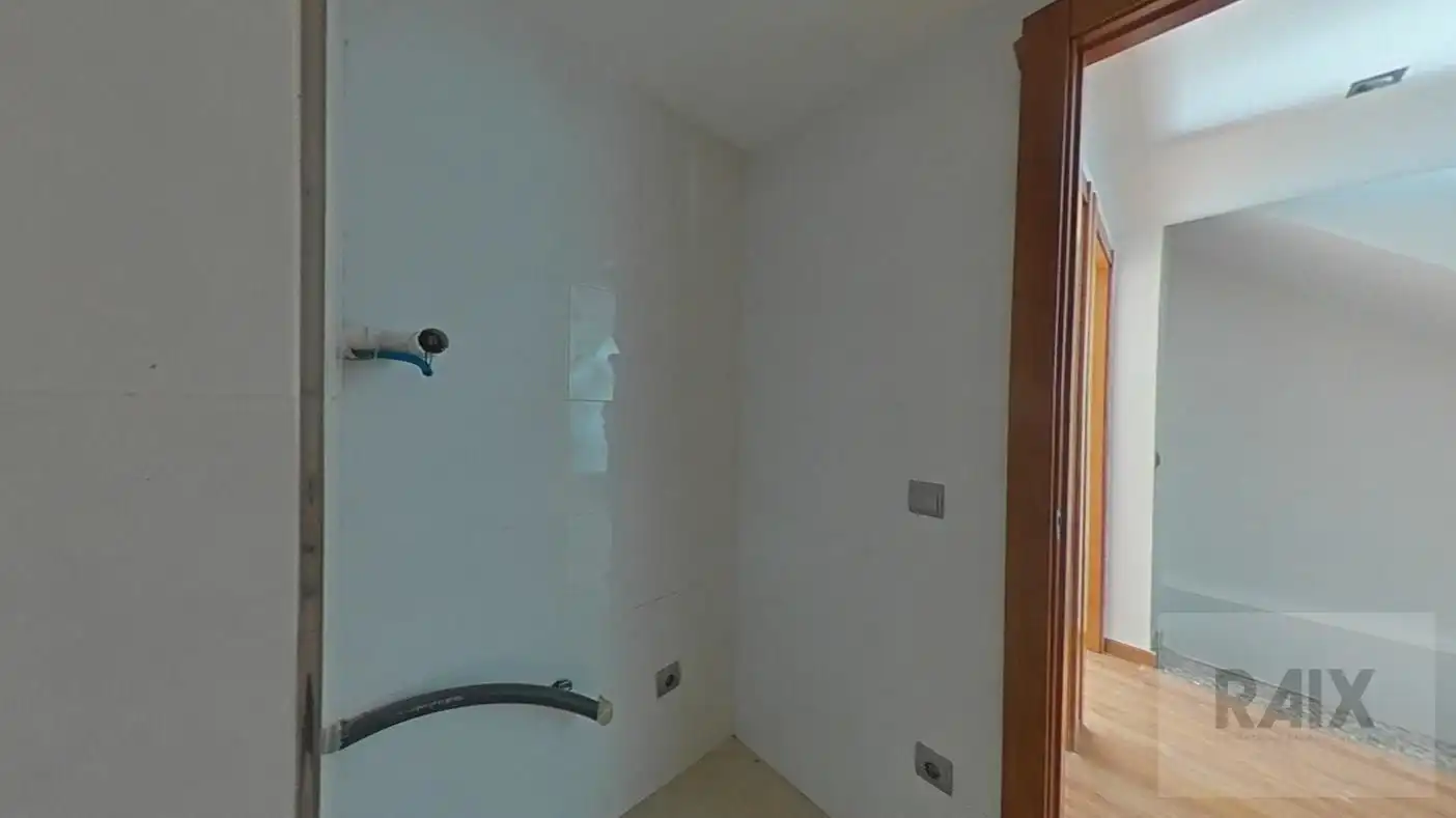 Dúplex en venda en L'Hospitalet de Llobregat amb Aire condicionat, Calefacció i Terrassa