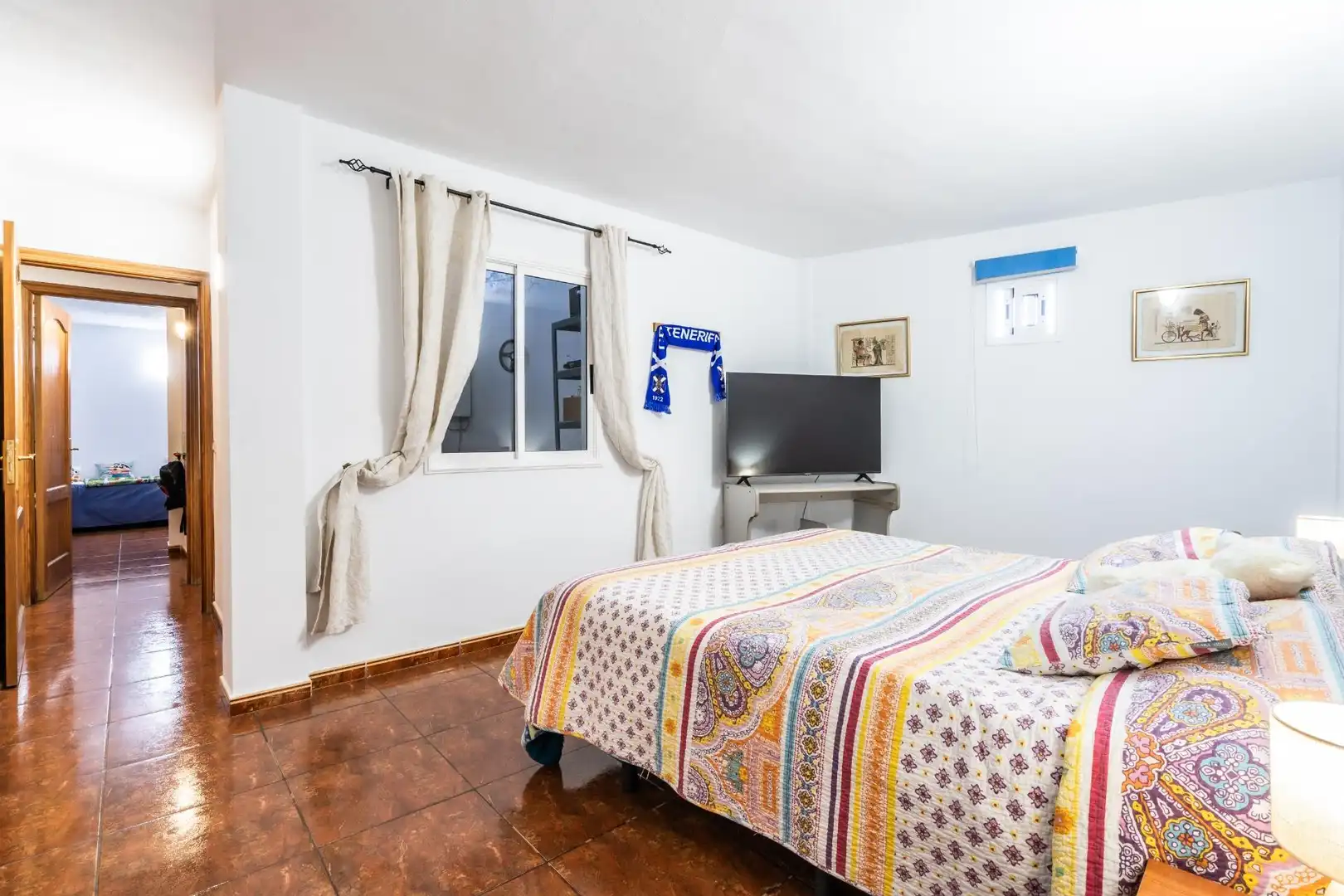 Habitación de Casa adosada en venta en El Tanque con Trastero, Amueblado y Balcón