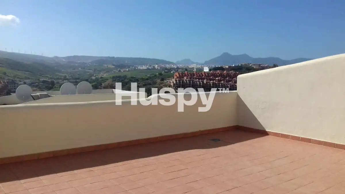 Duplex con terrazza in vendita a Urbanizacion Colinas de la Duquesa Fase I, imagen 2